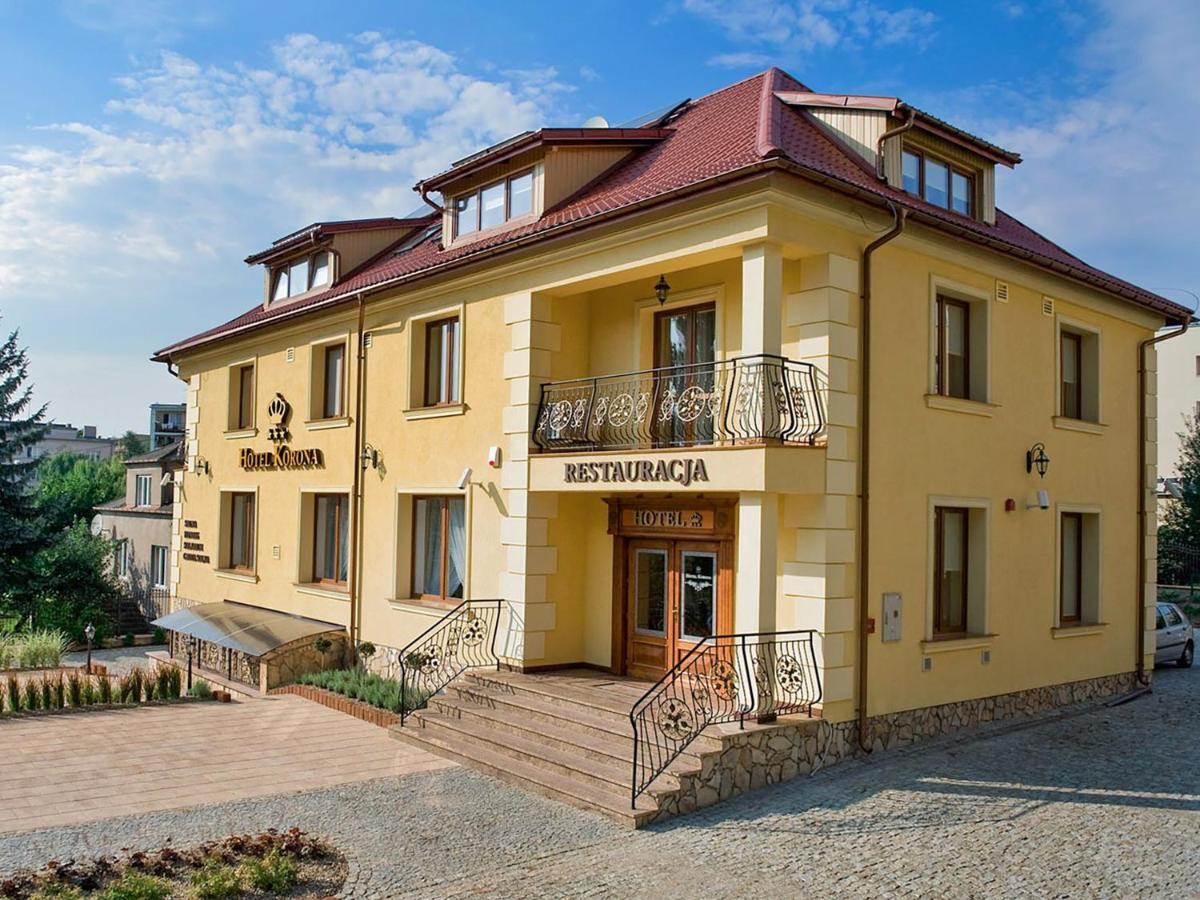 Hotel Korona ساندومييش المظهر الخارجي الصورة